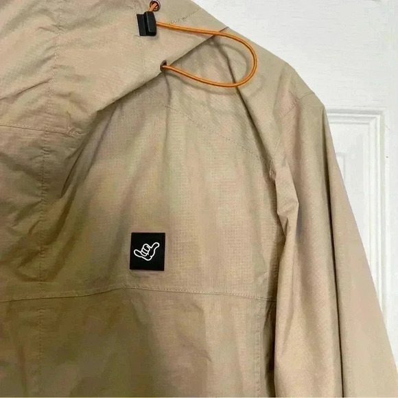 Dutch Bros Coffee Dutchwear Windbreaker Zip Up Jacket Mens Medium Beige Brown - Picture 3 of 9